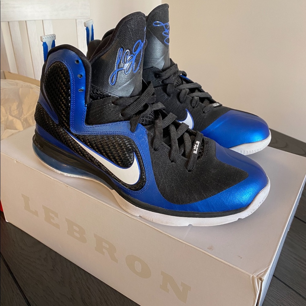 Lebron 9 “Kentucky”